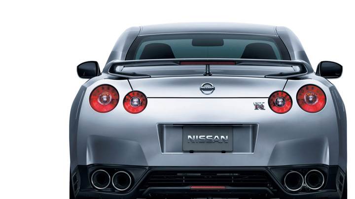 Back Pose of 2012 Nissan GT-R In Silver